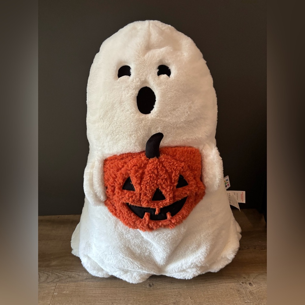Novogratz Large Standing Ghost with Pumpkin
